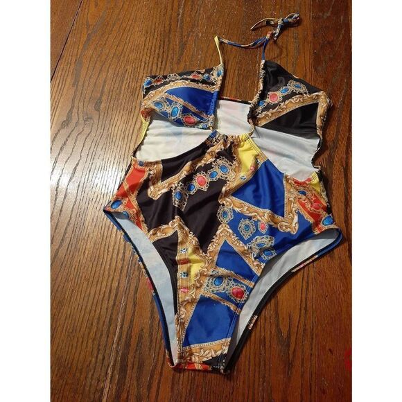 New XL Sexy One-Piece Cut Out Swimsuit Bathing Suit Deep Plunge High Cut NWOT - Picture 1 of 6